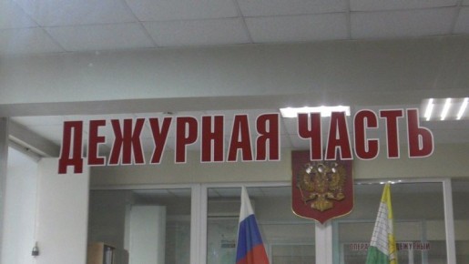           200 000 
