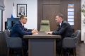 Губернатор Алексей Текслер сегодня работает в Москве