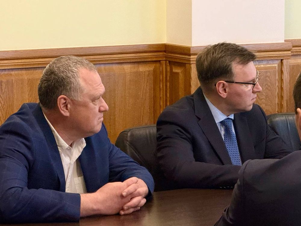 Челябинская область и Федерация водных видов спорта России укрепляют сотрудничество Челябинская область и Федерация водных видов спорта России укрепляют сотрудничество