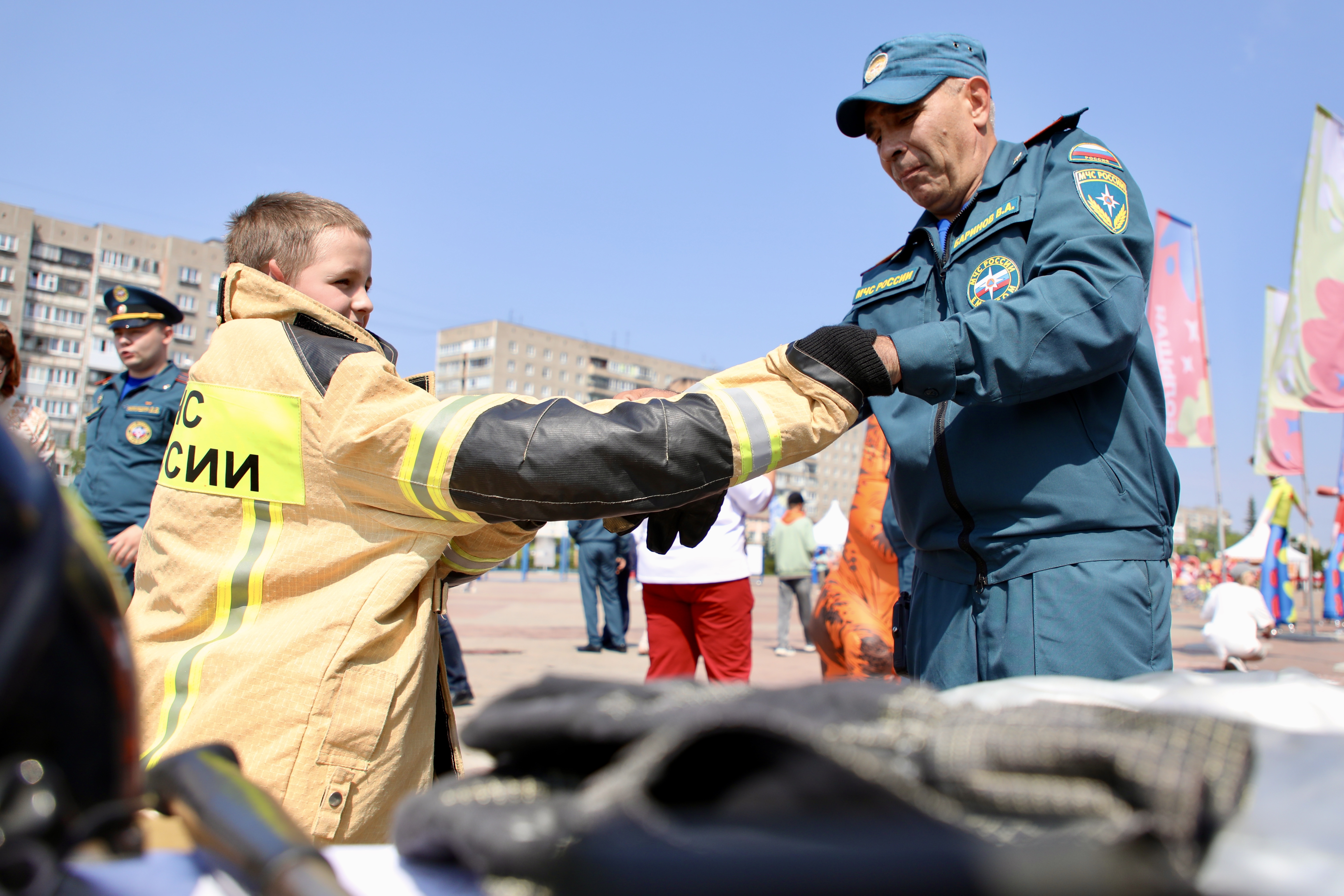 Город трудовой доблести Магнитогорск встретил фестиваль «Челябинская область – большая семья» Город трудовой доблести Магнитогорск встретил фестиваль «Челябинская область – большая семья»