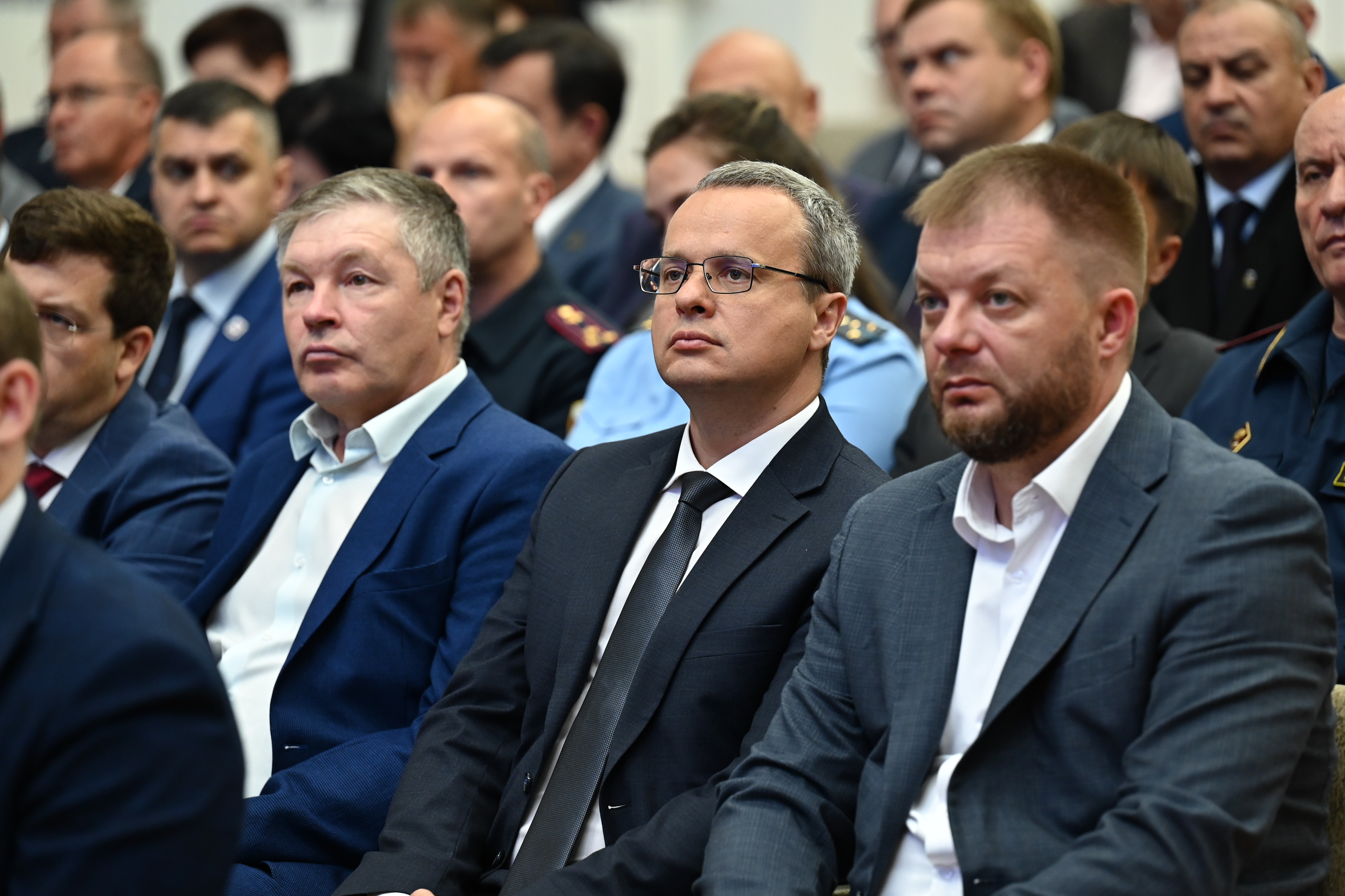 Алексей Текслер провел областное совещание в выездном формате Алексей Текслер провел областное совещание в выездном формате