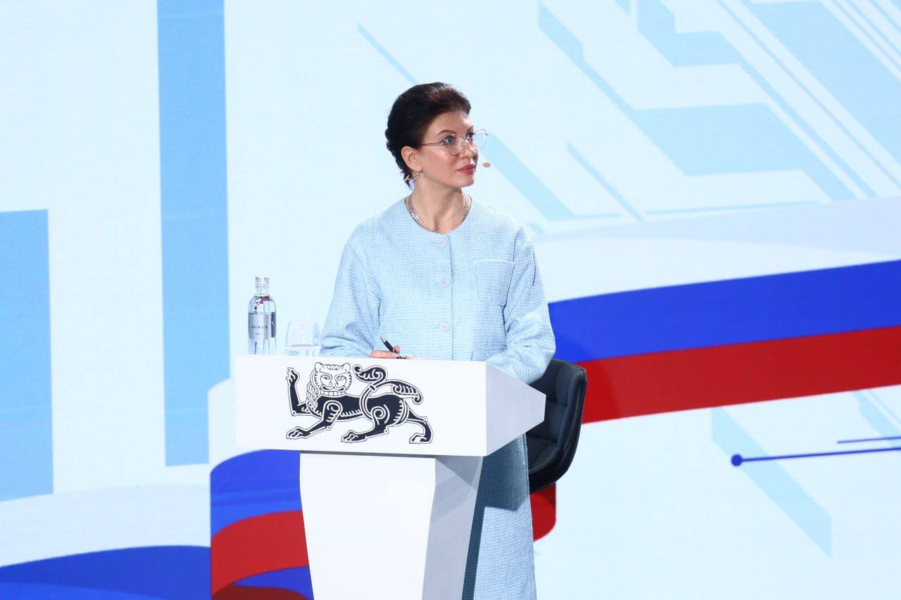 Губернатор Челябинской области Алексей Текслер принял участие в форуме движения «Инженерные кадры России» Губернатор Челябинской области Алексей Текслер принял участие в форуме движения «Инженерные кадры России»