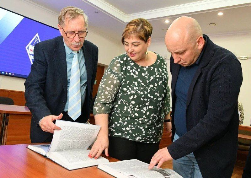 Важен вклад каждого. Продолжается работа над энциклопедией к 100-летию города, в которую войдет информация об истории, известных личностях и организациях Магнитогорска