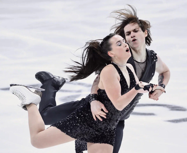 В Магнитогорске фигуристы дали старт Гран-при В Магнитогорске фигуристы дали старт Гран-при