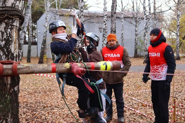 В Магнитогорске завершились областные соревнования по спортивному туризму на пешеходных дистанциях «Золотая осень» и традиционный Кубок города В Магнитогорске завершились областные соревнования по спортивному туризму на пешеходных дистанциях «Золотая осень» и традиционный Кубок города