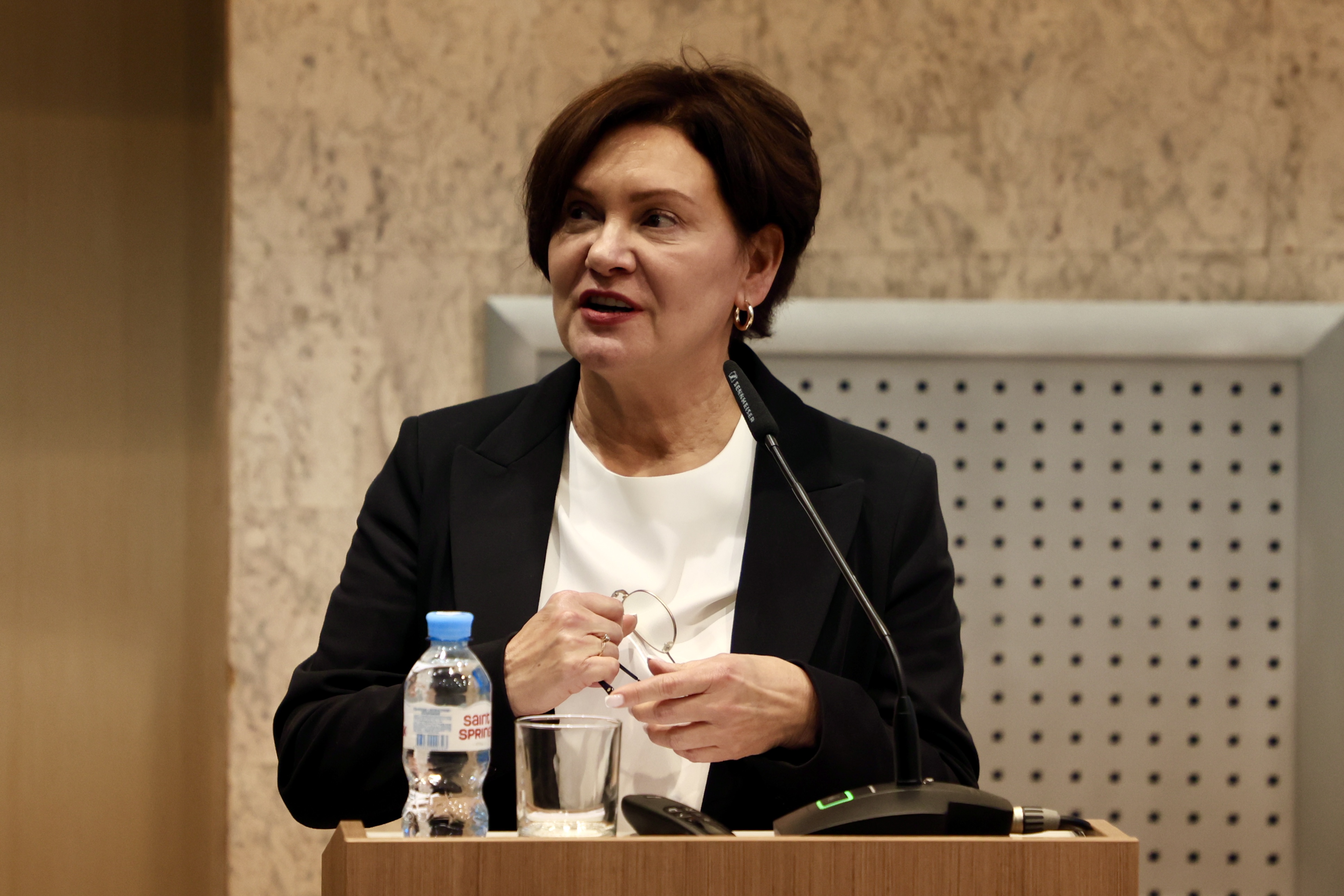 Продолжаем работу Продолжаем работу