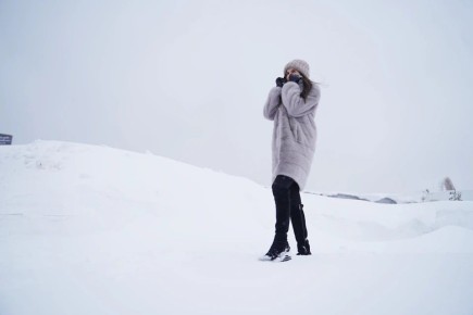 Жительница Магнитогорска на своих плечах вынесла из магазина одежды шубу стоимостью 46 тысяч рублей