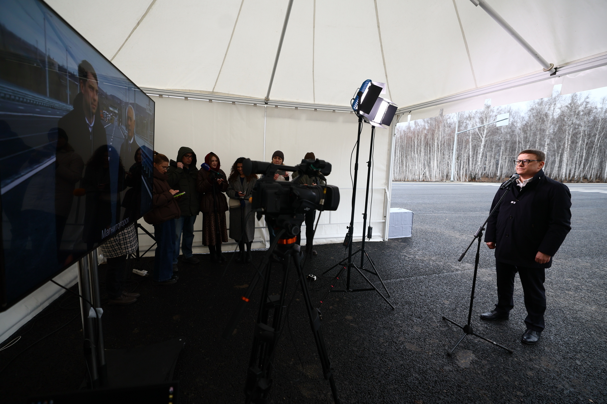 В Магнитогорске после капитального ремонта открыли Северный мост через реку Урал В Магнитогорске после капитального ремонта открыли Северный мост через реку Урал