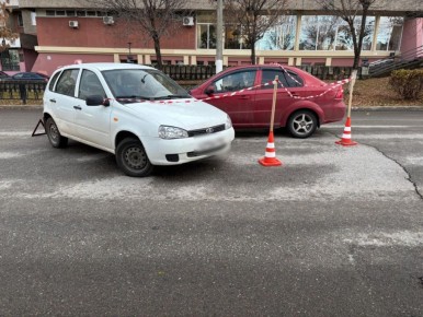 Младенец пострадал при столкновении автомобилей в Магнитогорске