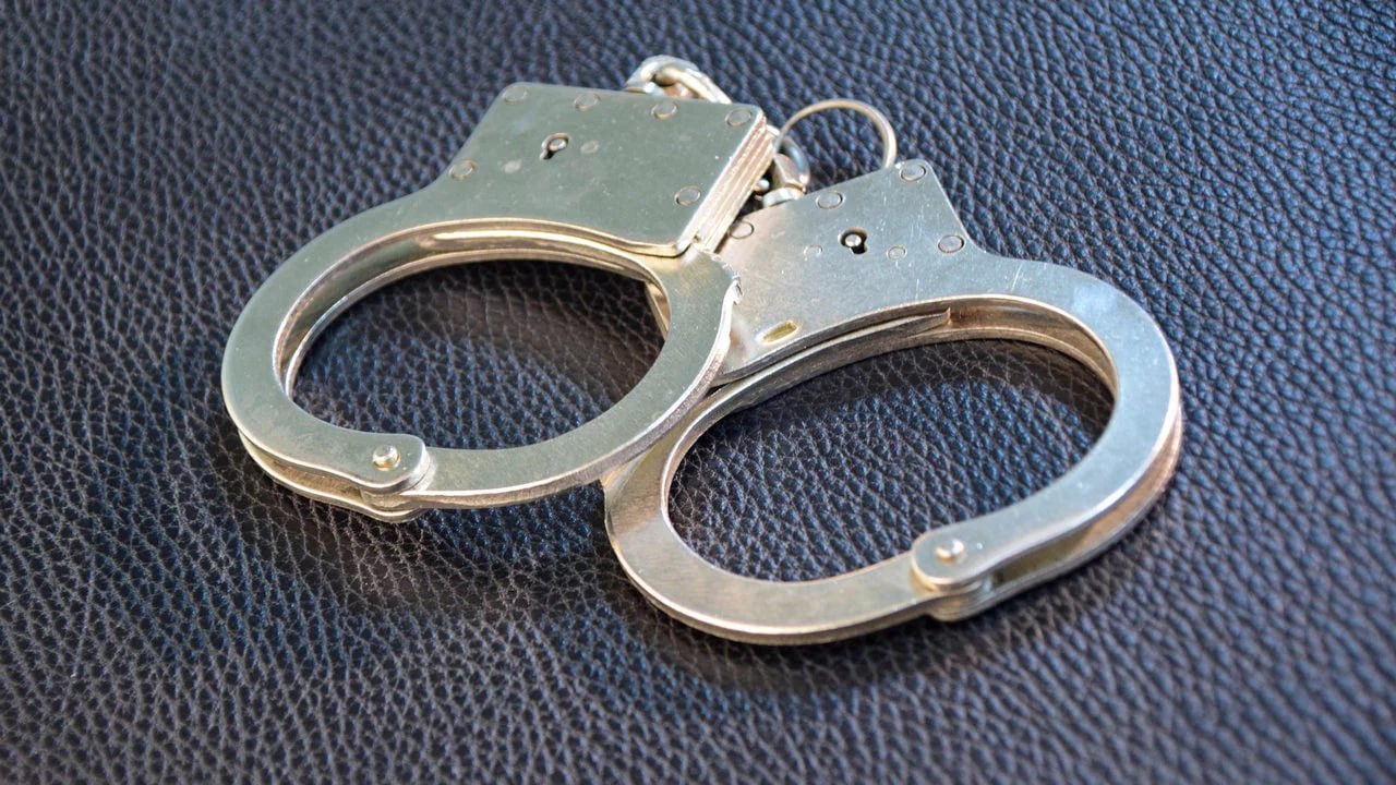 Полицейские разыскали мошенников, обманувших пенсионерку из Магнитогорска на 1 млн рублей