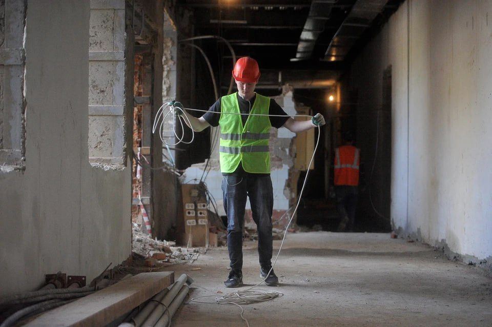 Арбитражный суд Челябинской области обязал администрацию Магнитогорска выплатить 1,2 млн рублей ивановской компании за проектные работы по осушению подвала одной из местных школ