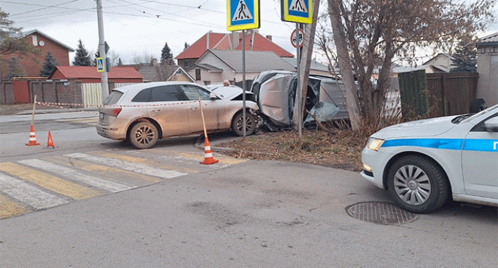 В Магнитогорске в ДТП с переворотом травмировался 12-летний подросток