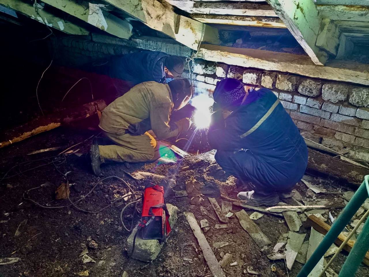 В Магнитогорске тепло вернулось в 17 из 20-ти пострадавших от гидроудара домов В Магнитогорске тепло вернулось в 17 из 20-ти пострадавших от гидроудара домов