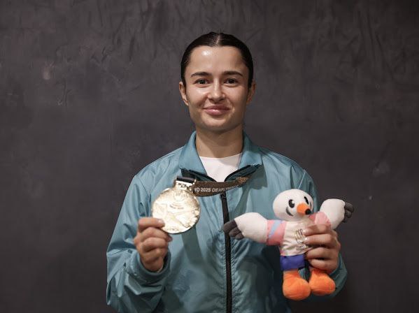 Алина Поздеева из Магнитогорска завоевала золото на летних Сурдлимпийских играх Алина Поздеева из Магнитогорска завоевала золото на летних Сурдлимпийских играх