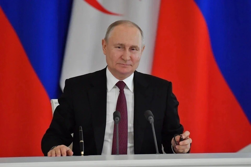 Жители Челябинской области получили госнаграды от президента России