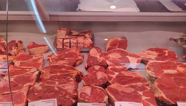 В Магнитогорске предприниматель торговал мясом без документов
