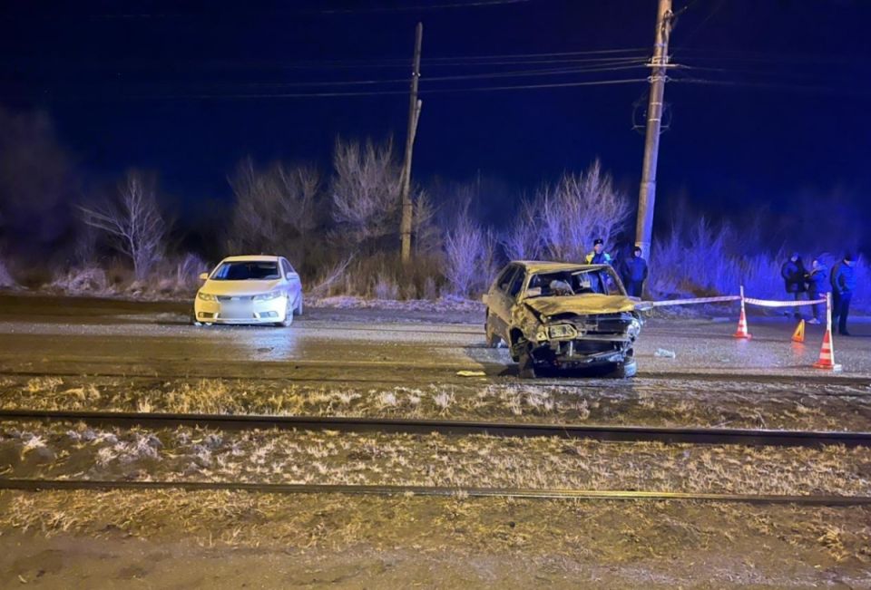 В Магнитогорске опрокинулся автомобиль с пьяным водителем