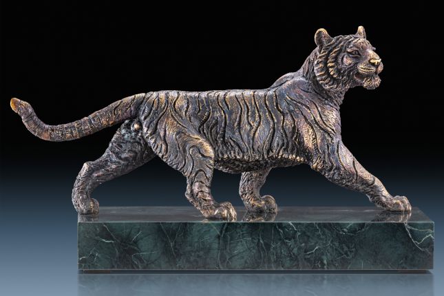 Работы челябинского скульптора хотят подарить президентам трех стран