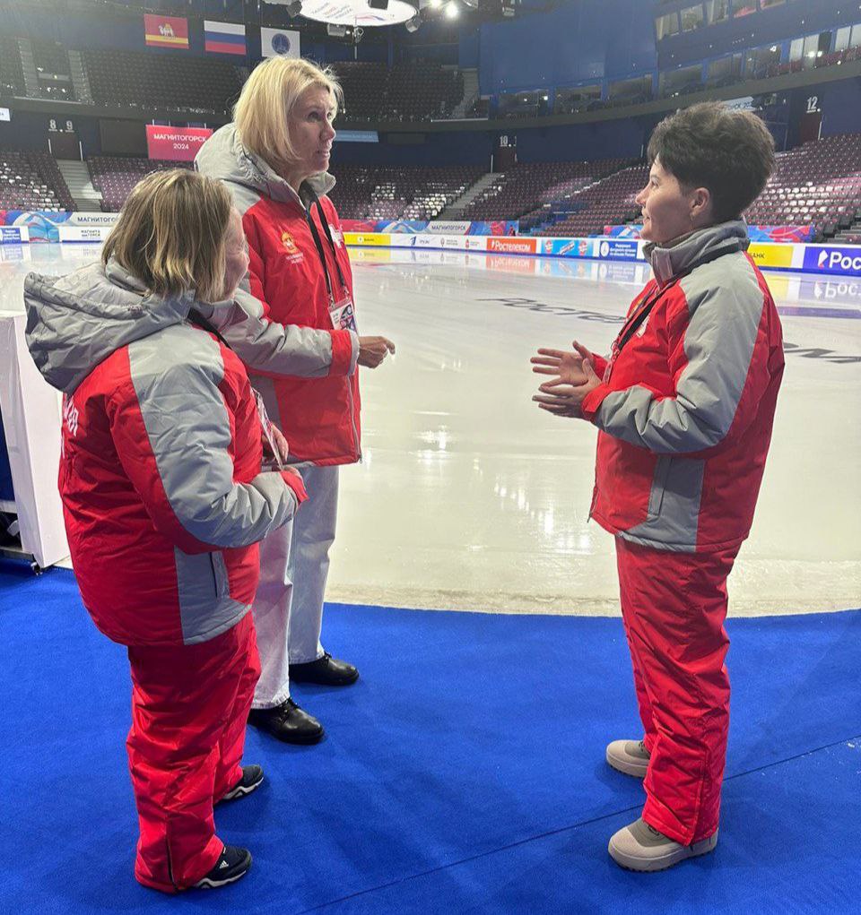 Работающие на соревнованиях челябинские врачи должны уметь кататься на лыжах Работающие на соревнованиях челябинские врачи должны уметь кататься на лыжах