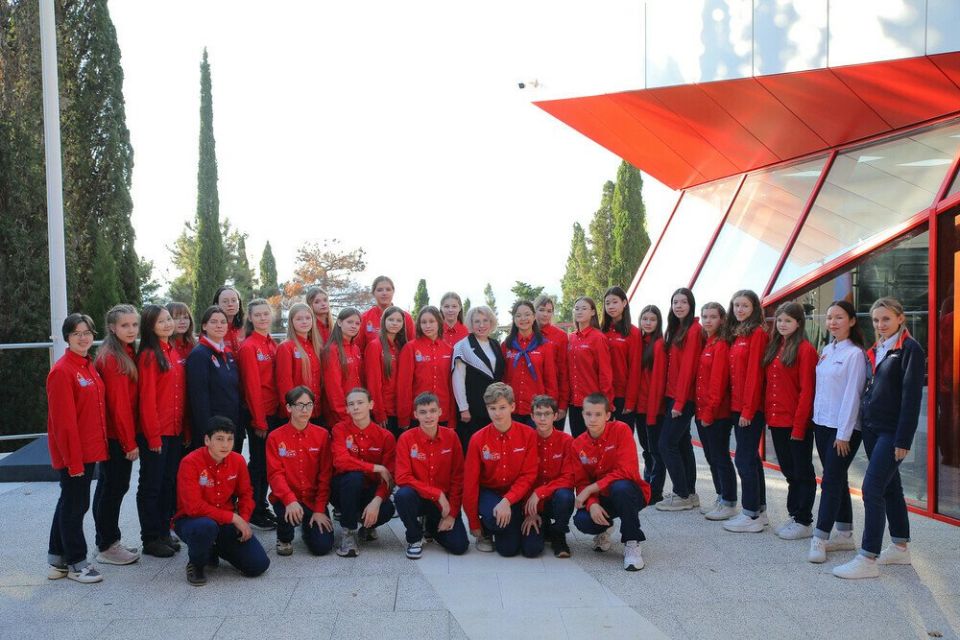 В «Артеке» дети со всей России познакомились с культурой Челябинской области