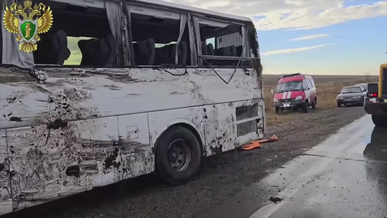 В ДТП с автобусом пострадали 3 пассажира