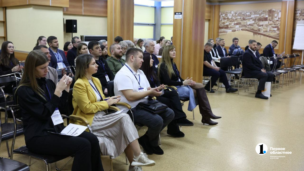 Промышленники из 13 регионов России, Беларуси и Казахстана приехали на форум в Челябинск Промышленники из 13 регионов России, Беларуси и Казахстана приехали на форум в Челябинск