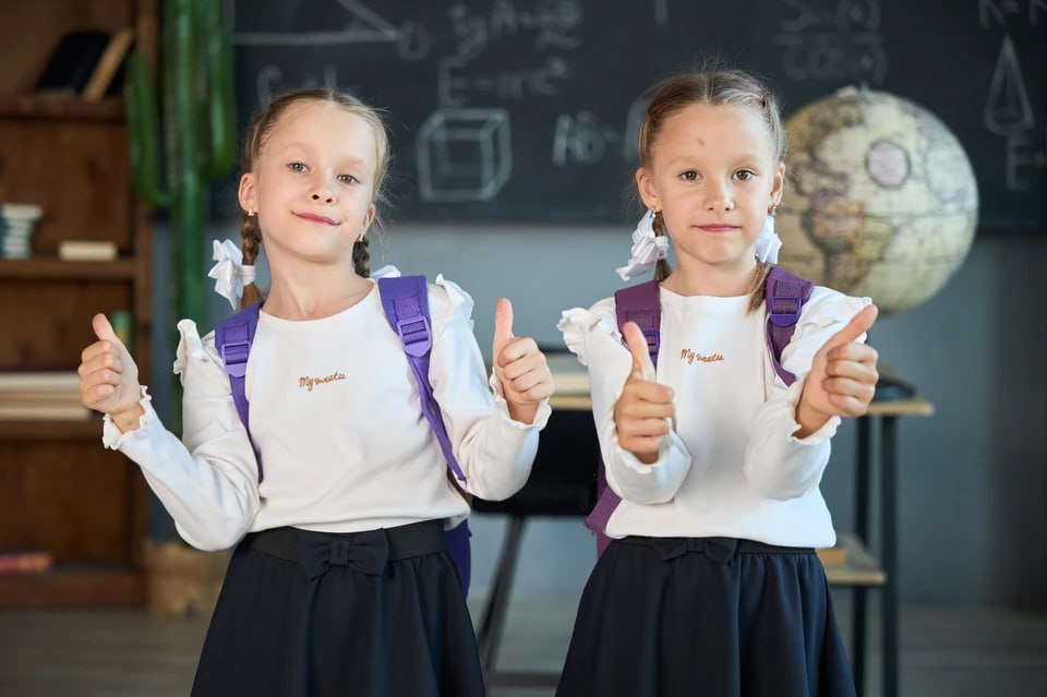 Стало известно, в каких школах Челябинской области справедливей всего ставят оценки