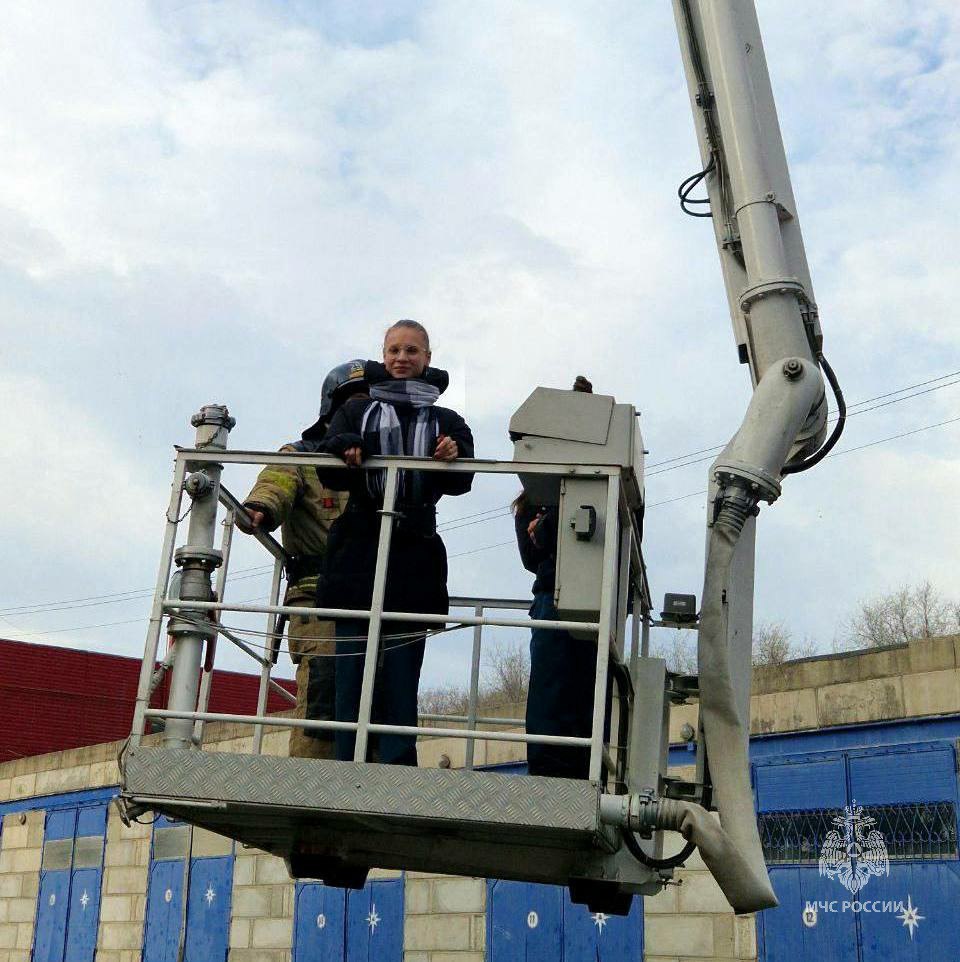 Будущие специалисты в гостях у огнеборцев Будущие специалисты в гостях у огнеборцев