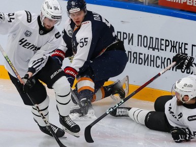 Хоккеисты «Магнитки» одержали волевую победу над «Челметом» в южноуральском дерби