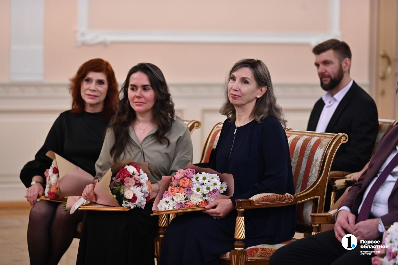 В Челябинске наградили лучших деятелей культуры и искусства 2025 года В Челябинске наградили лучших деятелей культуры и искусства 2025 года