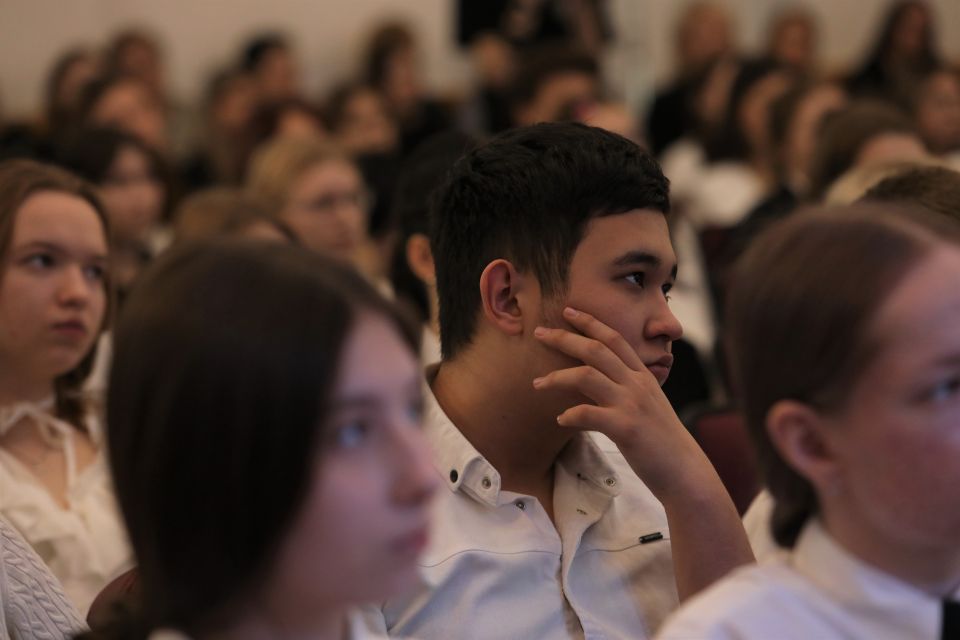 Город, который слушает