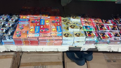 Полицейские изъяли более 2500 единиц незаконной пиротехники в Магнитогорске