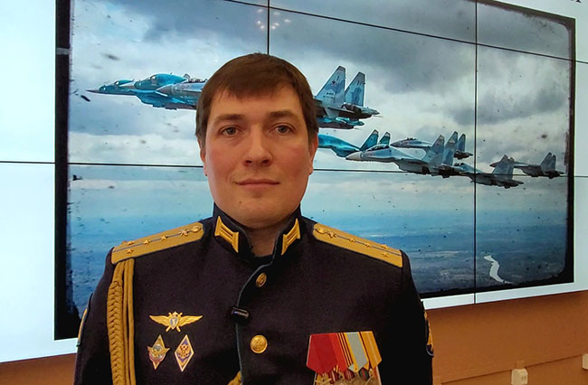 Небо горит. Как челябинский штурман воевал в Сирии и на Украине Небо горит. Как челябинский штурман воевал в Сирии и на Украине