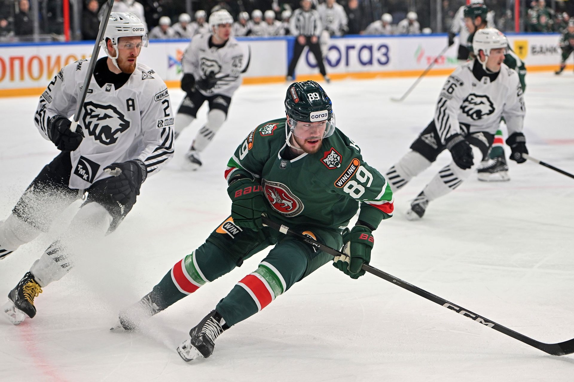 Хоккейный клуб «Трактор» в десятый раз подряд проиграл «Ак Барсу» в Казани Хоккейный клуб «Трактор» в десятый раз подряд проиграл «Ак Барсу» в Казани