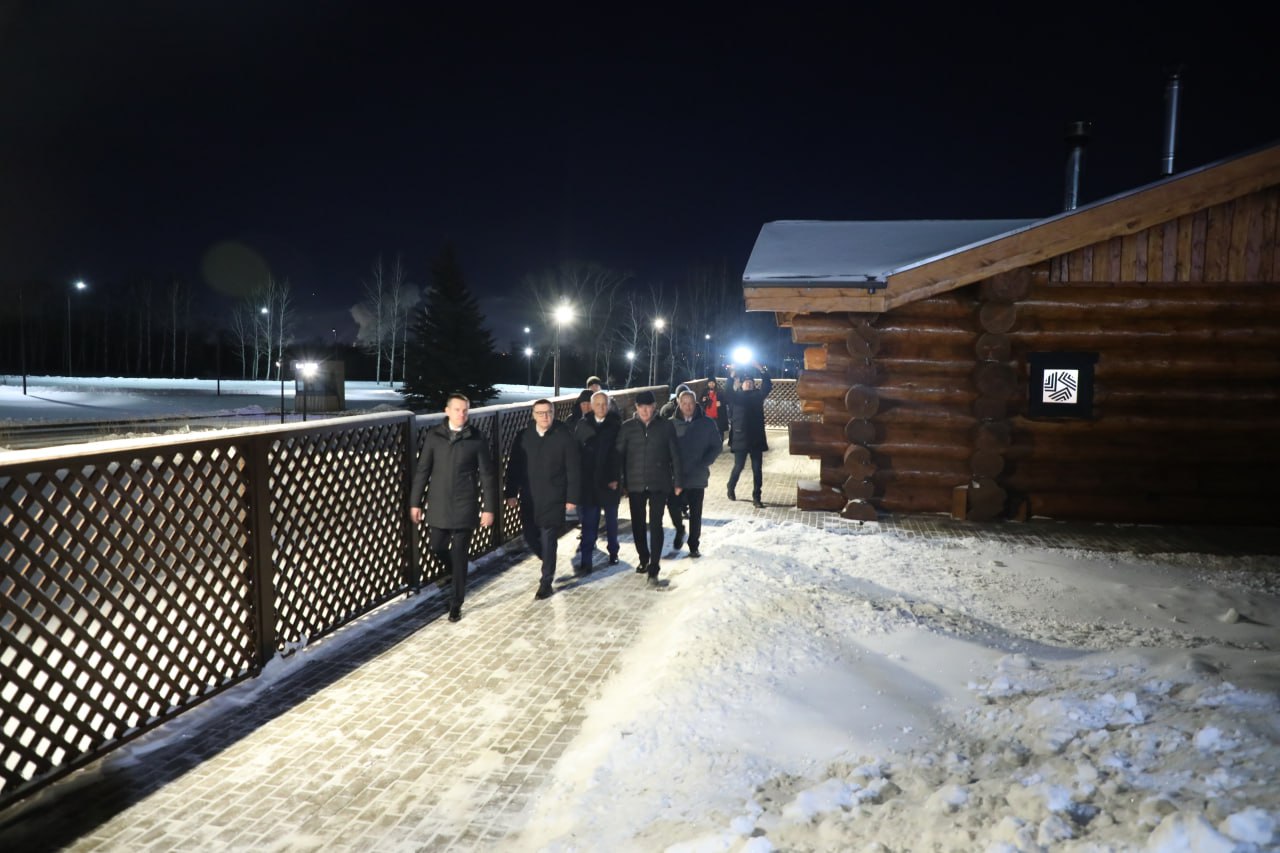 Губернатор осмотрел новый термальный комплекс курорта «Притяжение» в Магнитогорске Губернатор осмотрел новый термальный комплекс курорта «Притяжение» в Магнитогорске