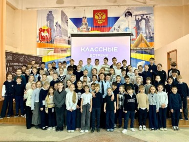 Полицейские Челябинской области проводят профилактические беседы с детьми для безопасных каникул