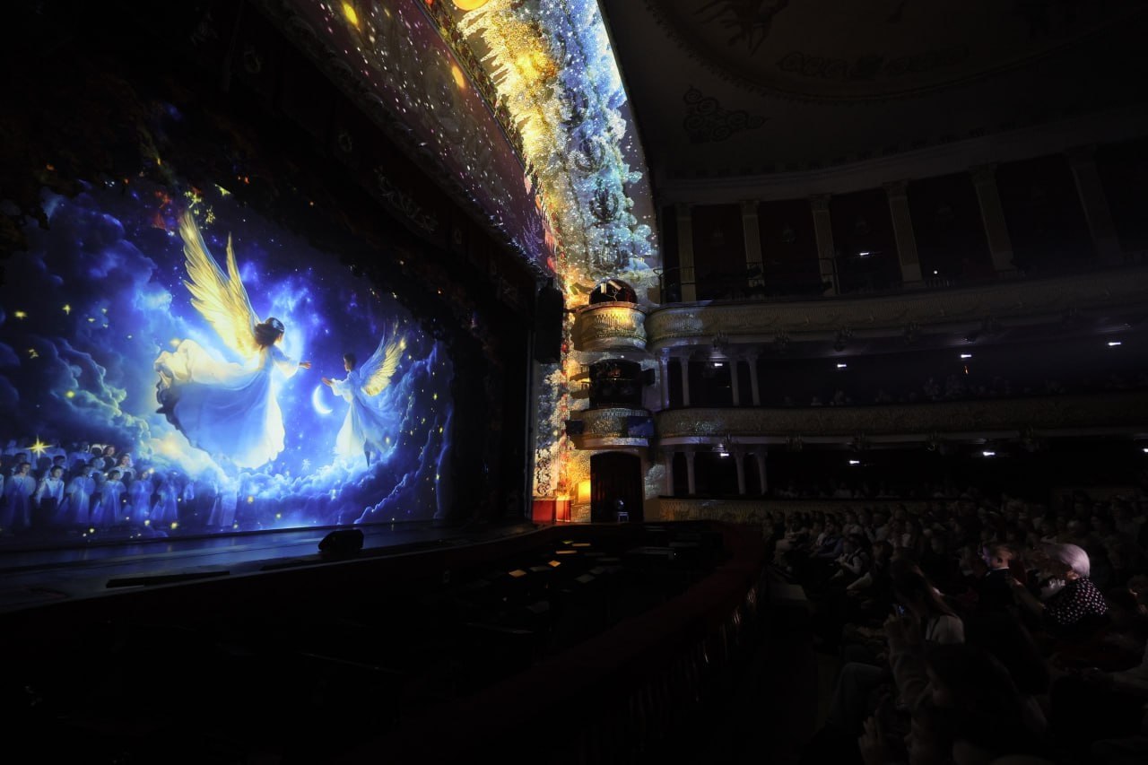 В этом году Рождественские елки губернатора посетят еще больше юных южноуральцев В этом году Рождественские елки губернатора посетят еще больше юных южноуральцев