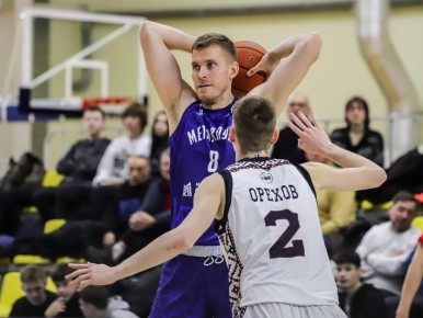 Баскетболисты «Металлурга» прервали серию поражений в Суперлиге