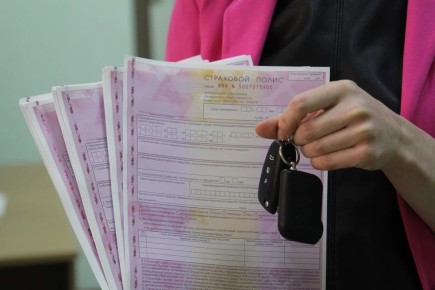 Угона не было, а деньги получили: южноуральцев отдали под суд за махинации с внедорожниками