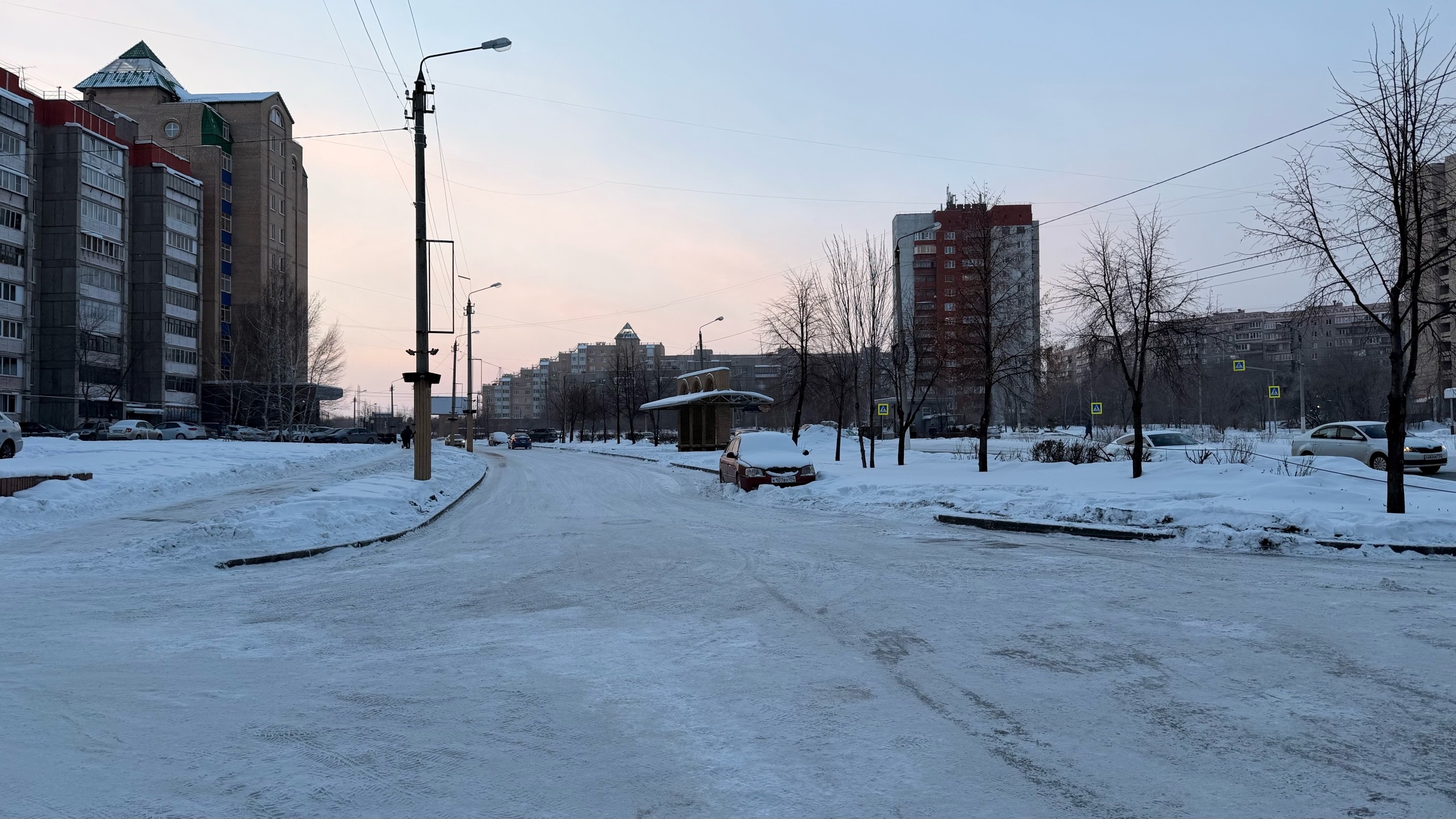 Уберите машины с обочин! Уберите машины с обочин!