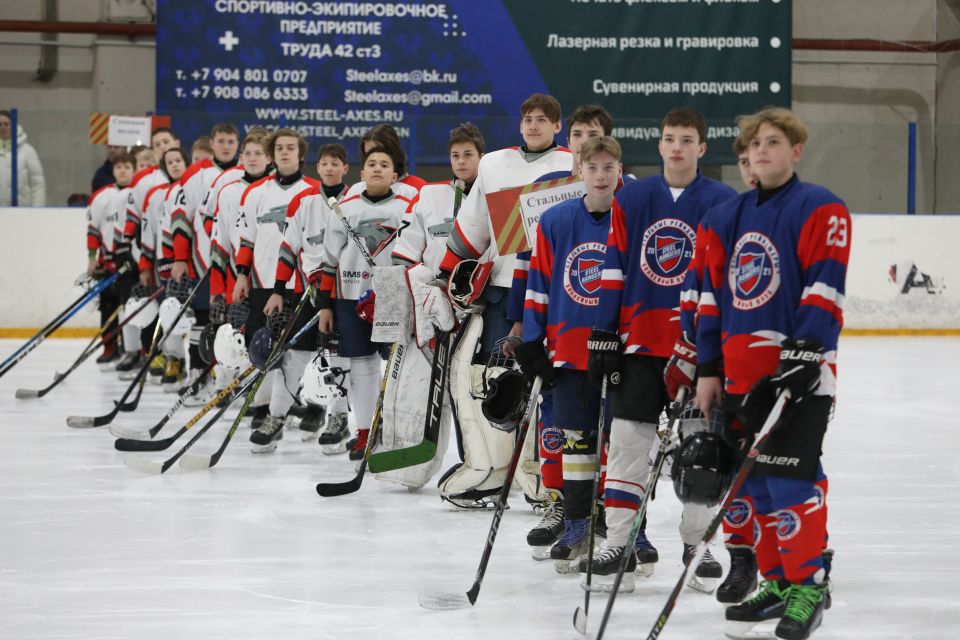 Ледовая битва титанов