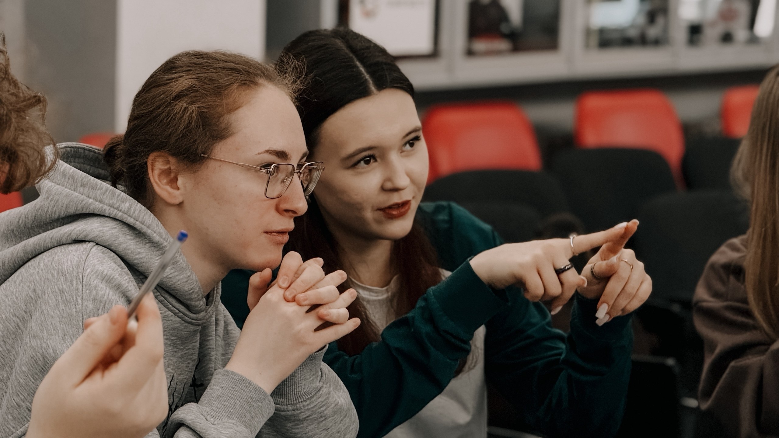 Знание - сила: в Магнитогорске прошел интеллектуальный квиз, приуроченный ко Дню российского студенчества Знание - сила: в Магнитогорске прошел интеллектуальный квиз, приуроченный ко Дню российского студенчества