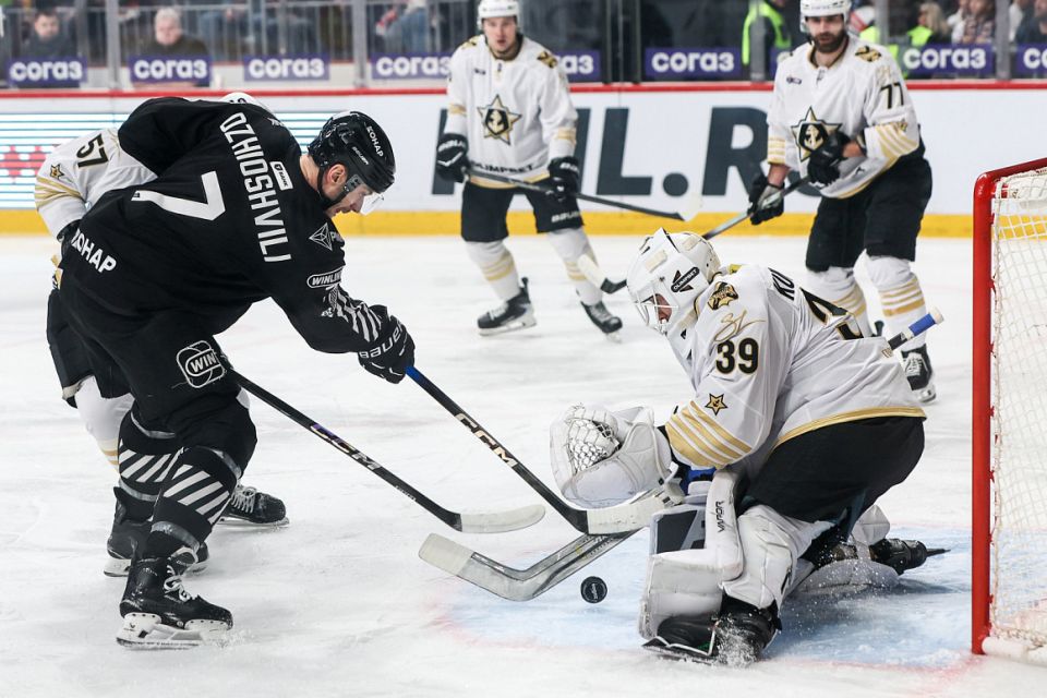 «Трактор» обыграл аутсайдера КХЛ — владивостокский «Адмирал»