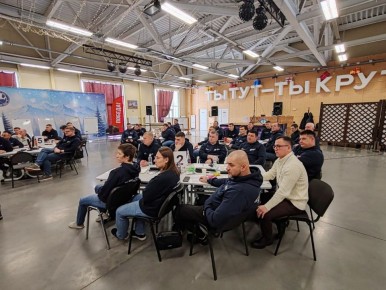 Председатель Совета муниципальных образований Челябинской области встретился с участниками программы "Герои Южного Урала"