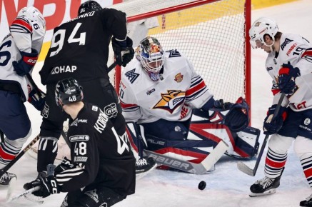 Трактор» на грани успеха: почему команда проиграла «Металлургу»?