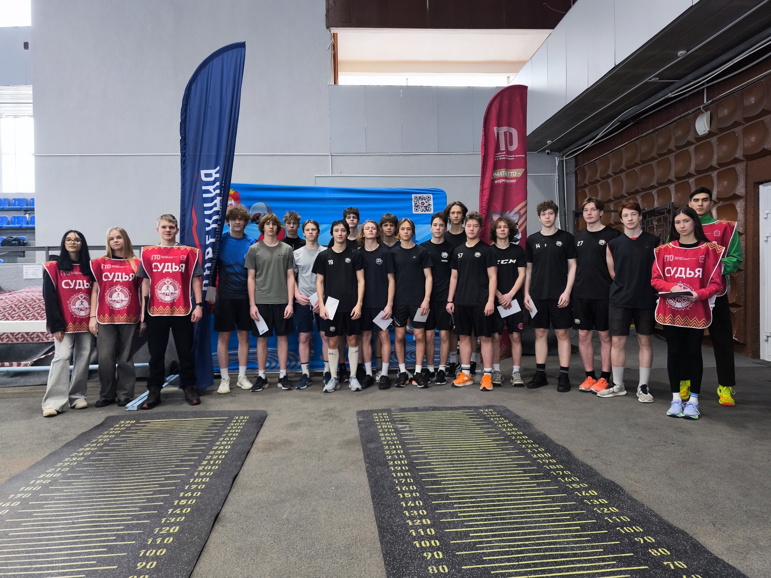 Хоккеисты спортшколы челябинского «Трактора» выполнили нормативы ГТО Хоккеисты спортшколы челябинского «Трактора» выполнили нормативы ГТО