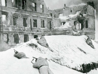 «Танки лавиной ринулись в атаку»: челябинцы описывали Сталинградскую битву