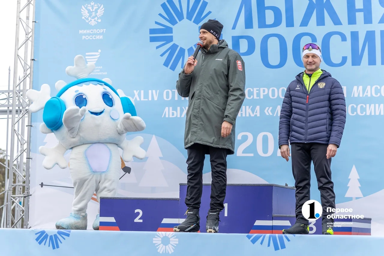 «Лыжня России — 2026» в Челябинске объединила почти 7 тысяч человек «Лыжня России — 2026» в Челябинске объединила почти 7 тысяч человек