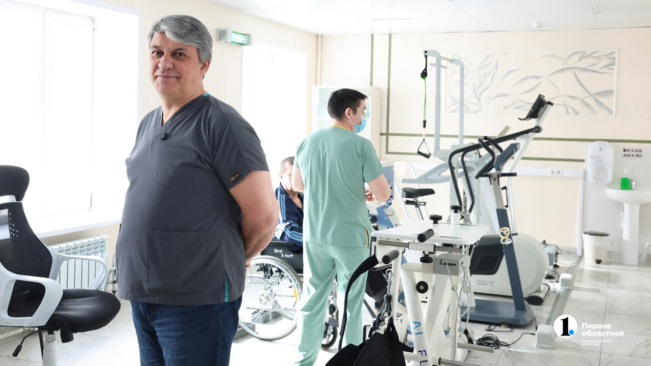 Челябинские врачи показали, как возвращают участников СВО к обычной жизни Челябинские врачи показали, как возвращают участников СВО к обычной жизни