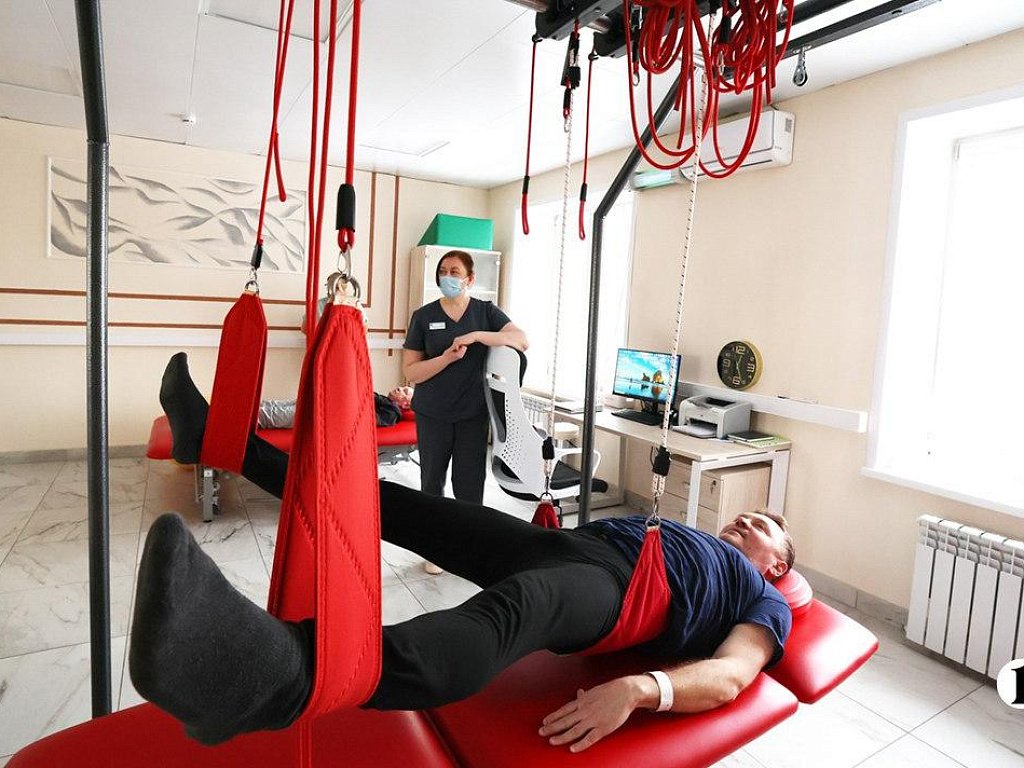 Челябинские врачи показали, как возвращают участников СВО к обычной жизни